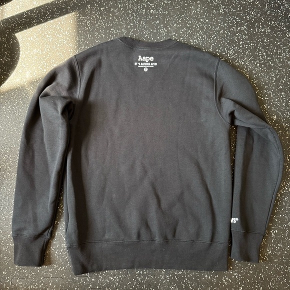 AAPE Crew Neck - Picture 3 of 9